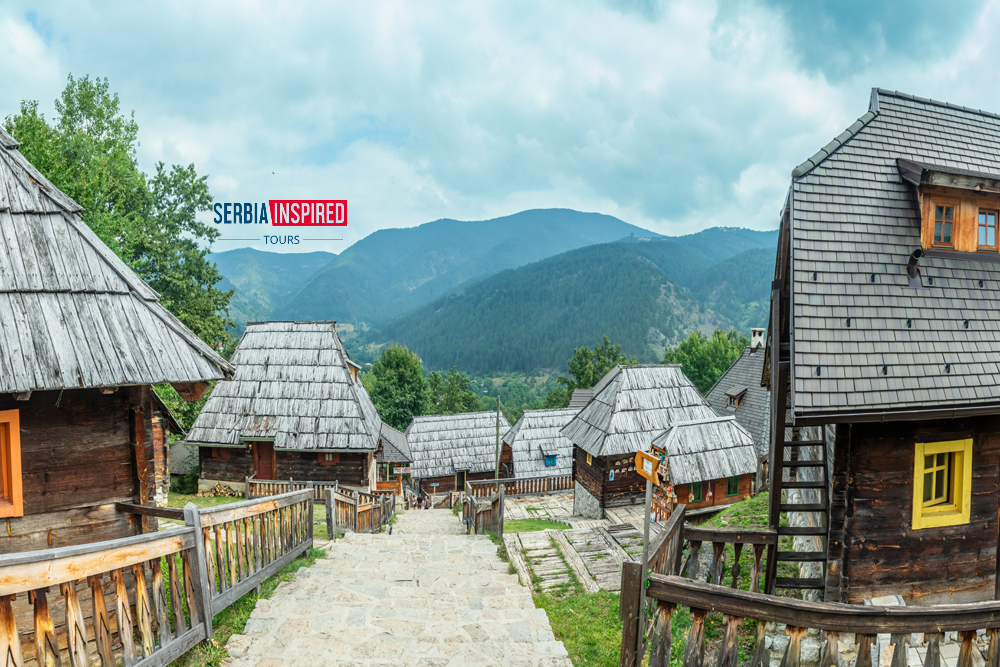 Western Serbia: Drina river house & Mokra Gora (Sargan 8 + Drvengrad)